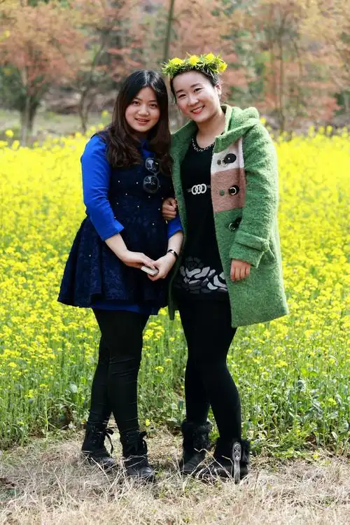 油菜花人像照片一组