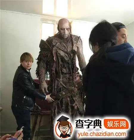 鬼吹灯之精绝古城红毛怪结局是什么鬼吹灯之精绝古城红毛怪死了吗