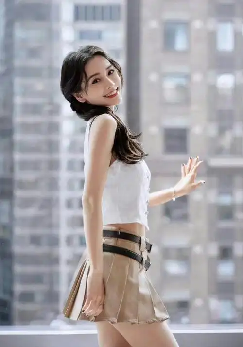 34岁杨颖挑战美式甜心穿搭,甜美可爱少女感十足!炸街了