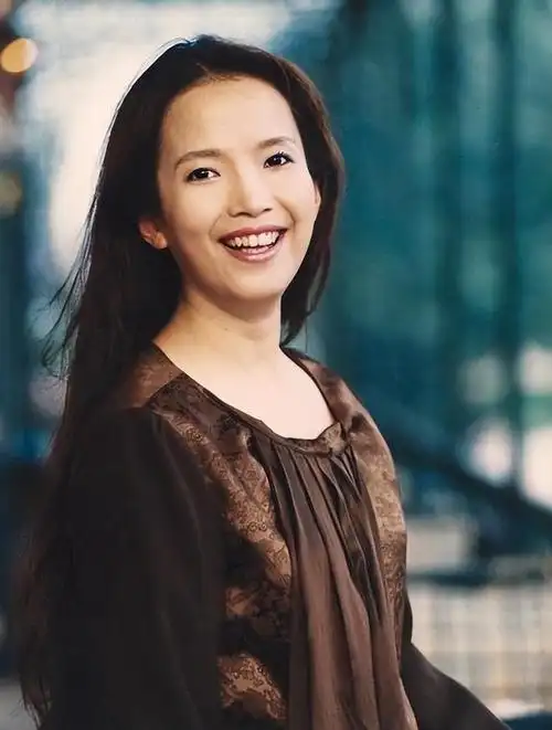 我和他不是一路人|演员|吕丽萍|张博宇|功夫巨星老婆_网易订阅