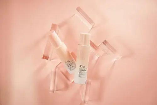 美妆护肤产品水乳拍摄