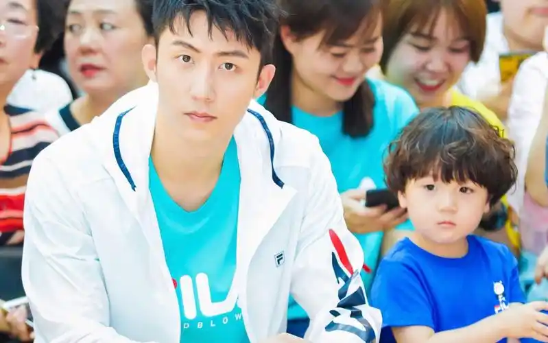 黄景瑜 x 豪豪 fila品牌活动 直播全场 l 瑜弟和豪哥抢球玩