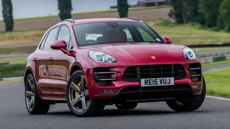 高清晰porsche保时捷卡宴豪车suv汽车电脑壁纸下载---酷图编号1156604