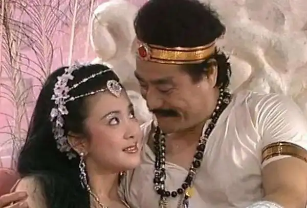 人民网评纣王妲己成景区形象代言人历史岂容如此轻慢