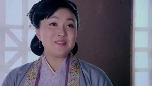 极品新娘:嫂子找素兰借耳坠戴两天,但是人家素兰不同意