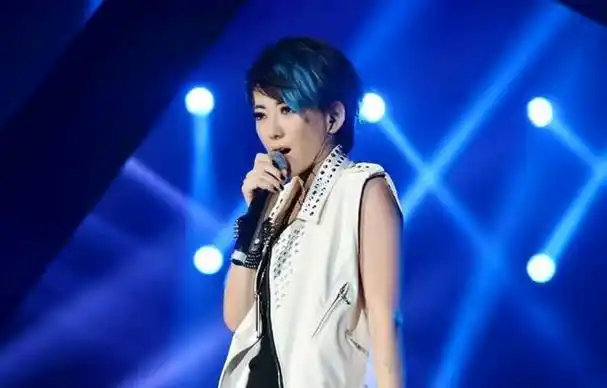 除过第一季以外,其余三季都是《中国好声音》的学员,而今年第五季节目