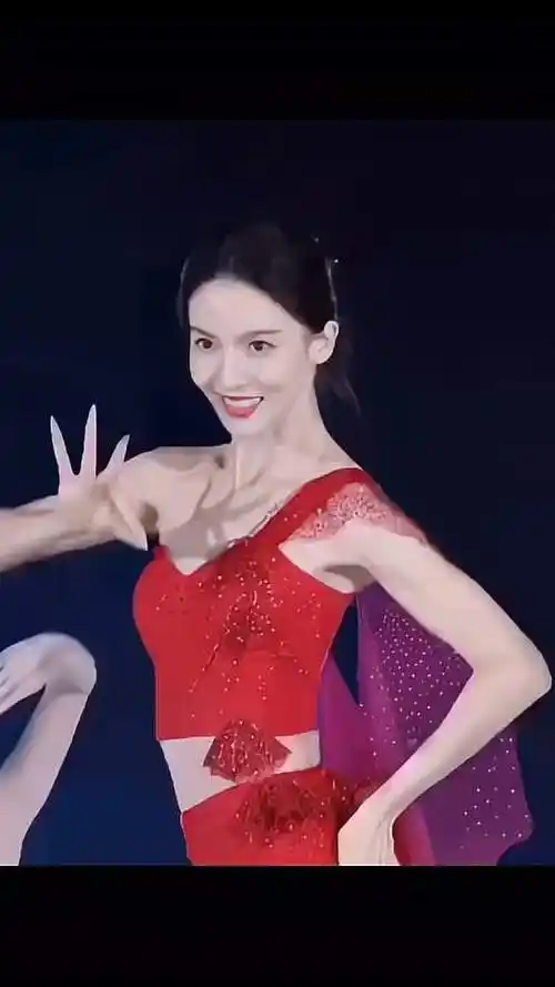 金晨的舞蹈被编入北舞教科书,被艺考当作模板,姐姐还是太低调了-影视