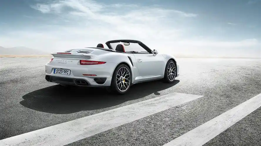 gallery & downloads - 911 turbo s cabriolet - 911 overview - dr.