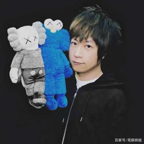 五月天阿信ins晒浴照催票,周杰伦逗趣调侃,本尊"3字神回复"