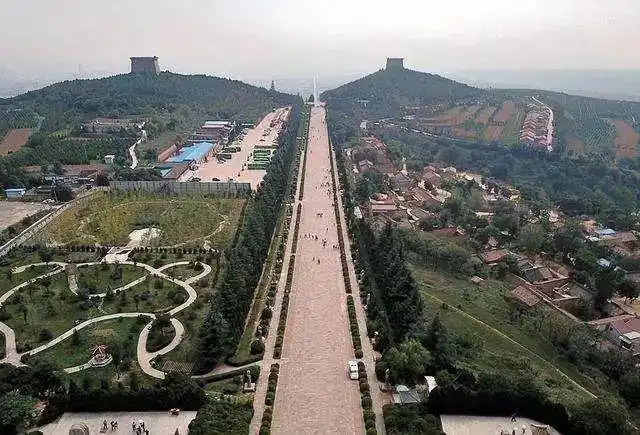 风水大师的反对乃一块"龙脉圣地"最后发现陕西乾县的梁山就派人为自己