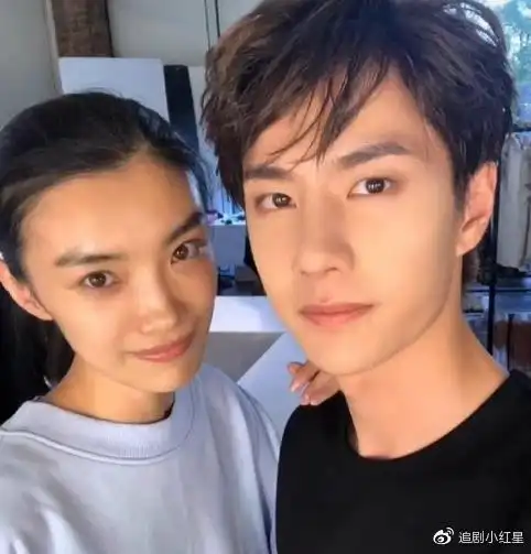 王一博女朋友现身身材姣好貌似圈内人网友这也太突然了