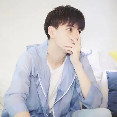 特别随意的男生真人帅气头像 超酷男生真人气质高清图片大全_男生头像