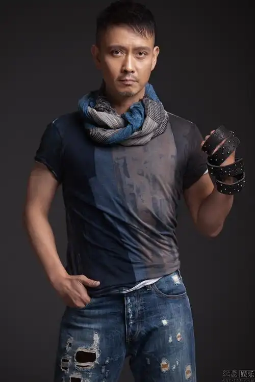 谢君豪最新写真