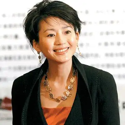 靠自恋提升自信 王小丫自曝私生活(图)