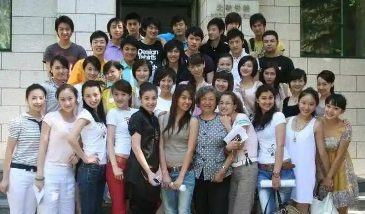 扒了扒杨幂的同学,都好精彩啊