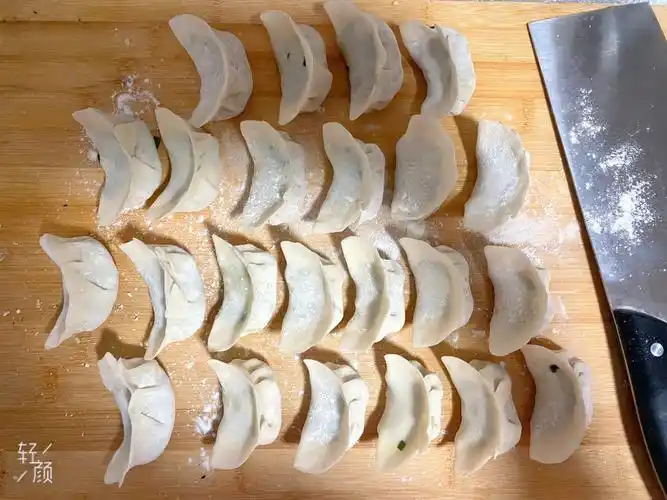 第一次尝试动手包饺子0909