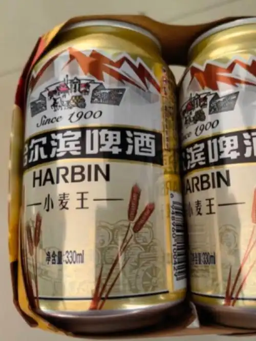 我最喜欢的啤酒之一哈尔滨小麦王