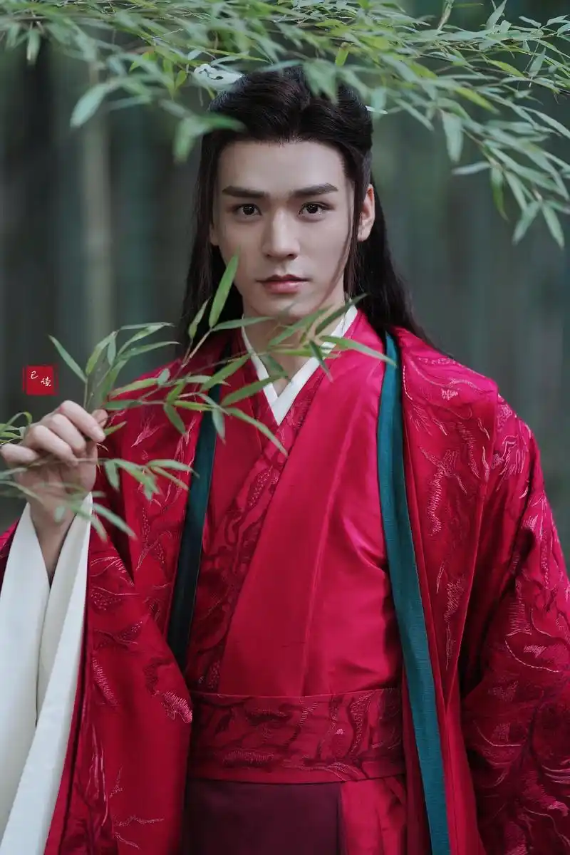 龚俊红衣古装 梦回温客行