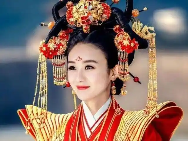 赵丽颖古装商战剧启动,被爆与赵又廷合作,角色人设不输许半夏