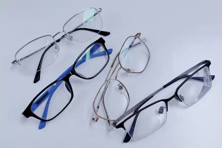 近视当真可逆吗?_角膜_眼镜_眼球