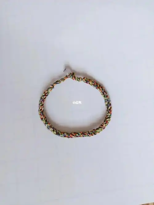 彩色编织手绳