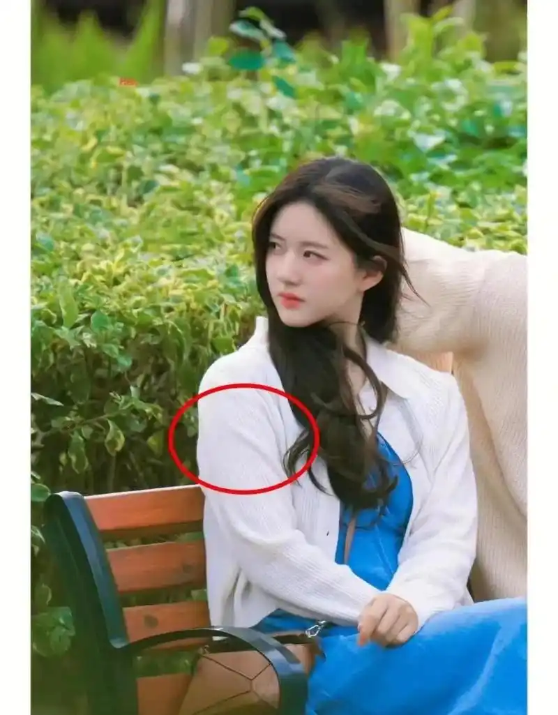 离谱,80斤的女明星为何长成这个样子?[开心]