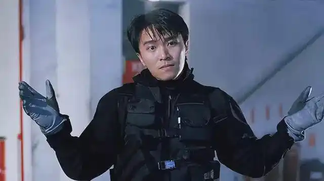 逃学威龙的惨败,才是他名声大噪的原因|记者|编剧|周星星|陈嘉上