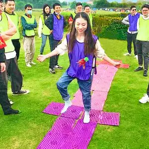 跑男指压板年会户外拓展训练团建小游戏道具趣味惩罚活动室内器材