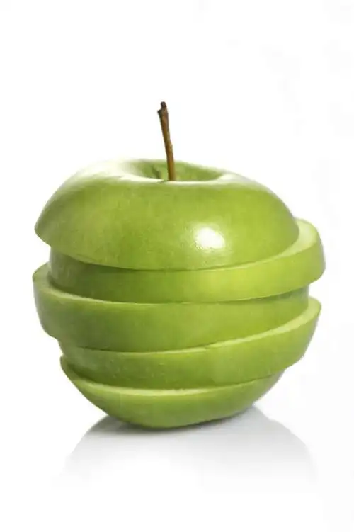 无人,竖图,室内,特写,白天,白色背景,正面,餐桌,桌子,苹果,水果,五个