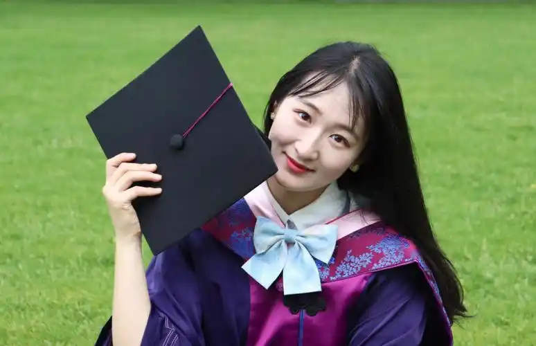 毕业照  #清华大学  #学士服  #毕业写真