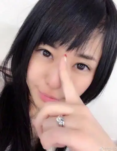 她曾是宅男硬盘里的女神,如今结婚了 网友:"好怀恋以前呀"