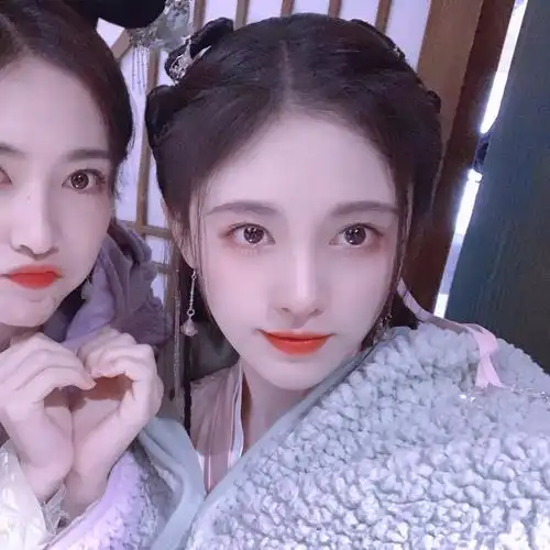 许佳琪×鞠婧祎