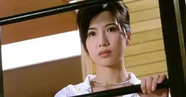 《龙在边缘》是由古天乐,刘德华,谭耀文,关秀媚等主演的一部黑帮片