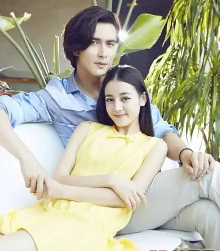 高伟光女友正面照曝光,有网友说"是怒晴湘西里的搬山小师妹"