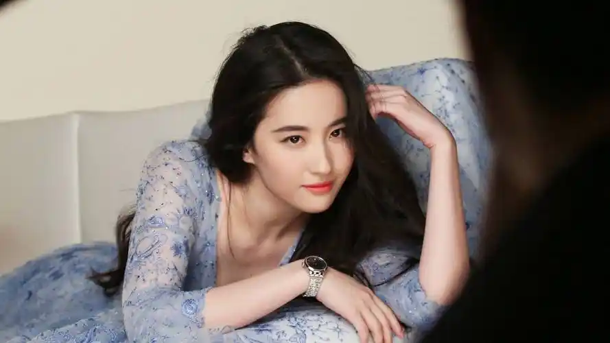 2024.2.19娱乐爆料:刘亦菲,肖战,王一博,罗云熙,蔡徐坤,杨颖,辛芷蕾