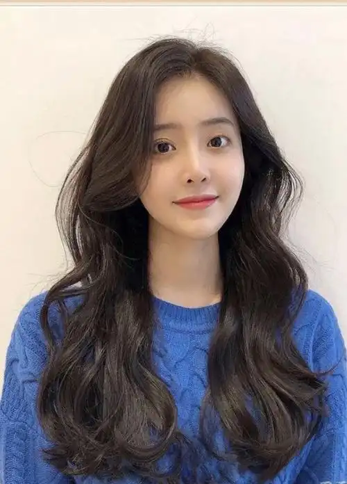 冬季发型极力推荐,最受欢迎的6款,显年青时尚时尚潮流还显脸瘦