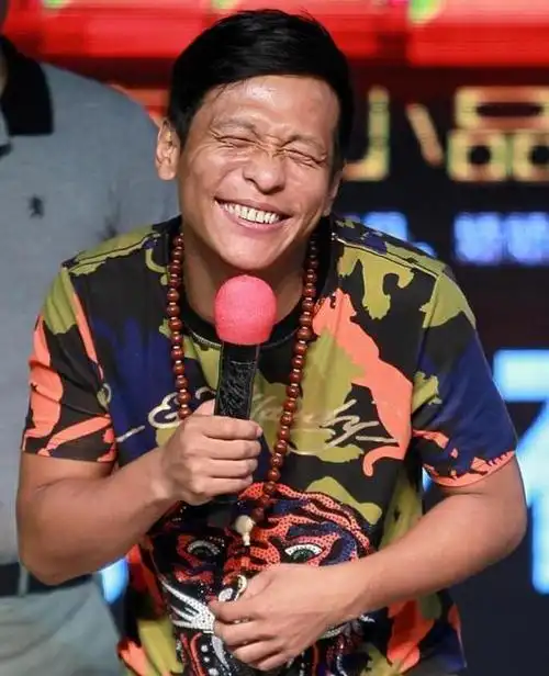 看似搞笑背后的书法功夫宋小宝书法引人注目