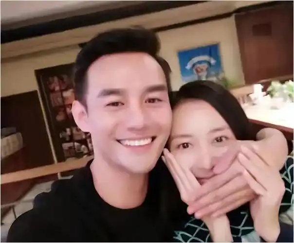 王凯遭双重打击父逝一月肺现阴影42岁不婚不红命运何其坎坷