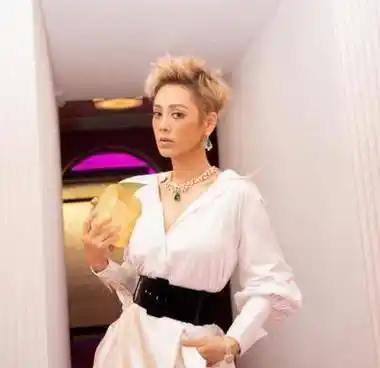 团综成功上星,接档《中餐厅》,万茜不受舆论影响人气高_宁静_郁可唯