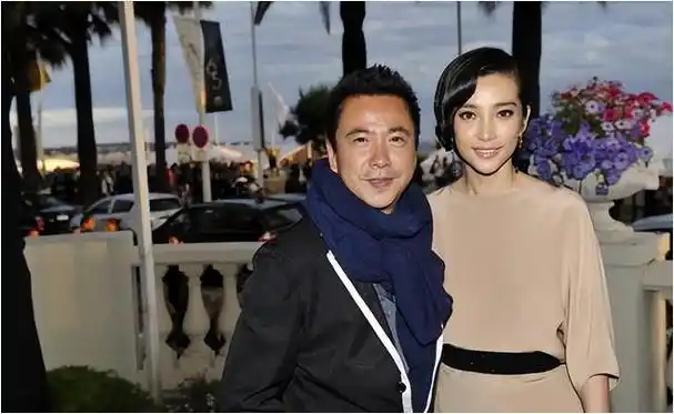 李冰冰50岁未婚无子,农村女孩成为明星,付出多少努力?