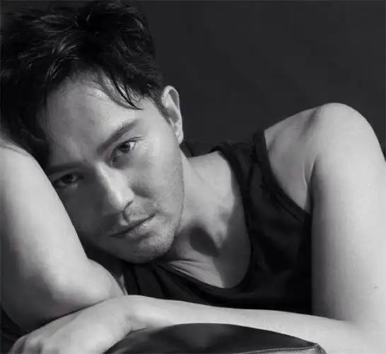 人间理想张智霖