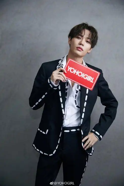 林彦俊超话92#e台考古穿梭机#【e家考古时光机】小轨迹环游航行今日