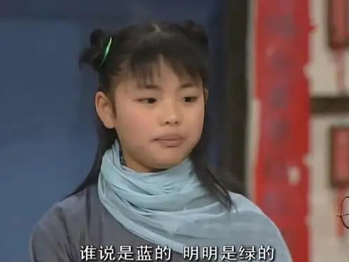 有天赋没颜值,有学历没资源,长大后的"莫小贝"该向谁哭诉?