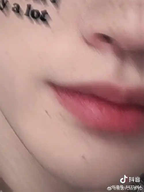 小鬼王琳凯可爱