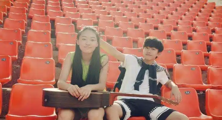 演员杨可伊几岁了杨可伊与蔡徐坤究竟是什么关系