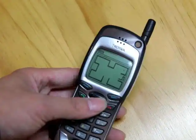 世界上第一台上网手机还能上网吗诺基亚7110考古测评