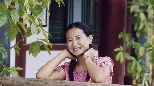 贾玲瘦的时候是什么样的贾玲亲自证明一胖毁所有