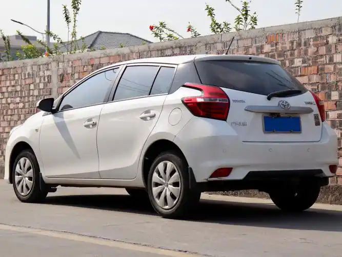 丰田 yaris l 致炫  2019款 1.5e cvt魅动版 国vi图片