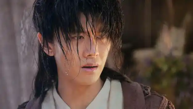 任嘉伦《烈焰》首播口碑出炉!观众的点评打分"一针见血"|演员|电视剧|