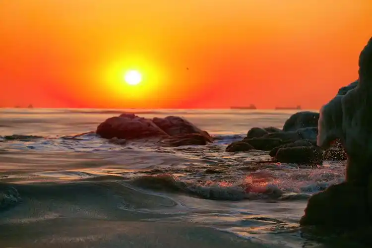 2019年北戴河海上日出(一)